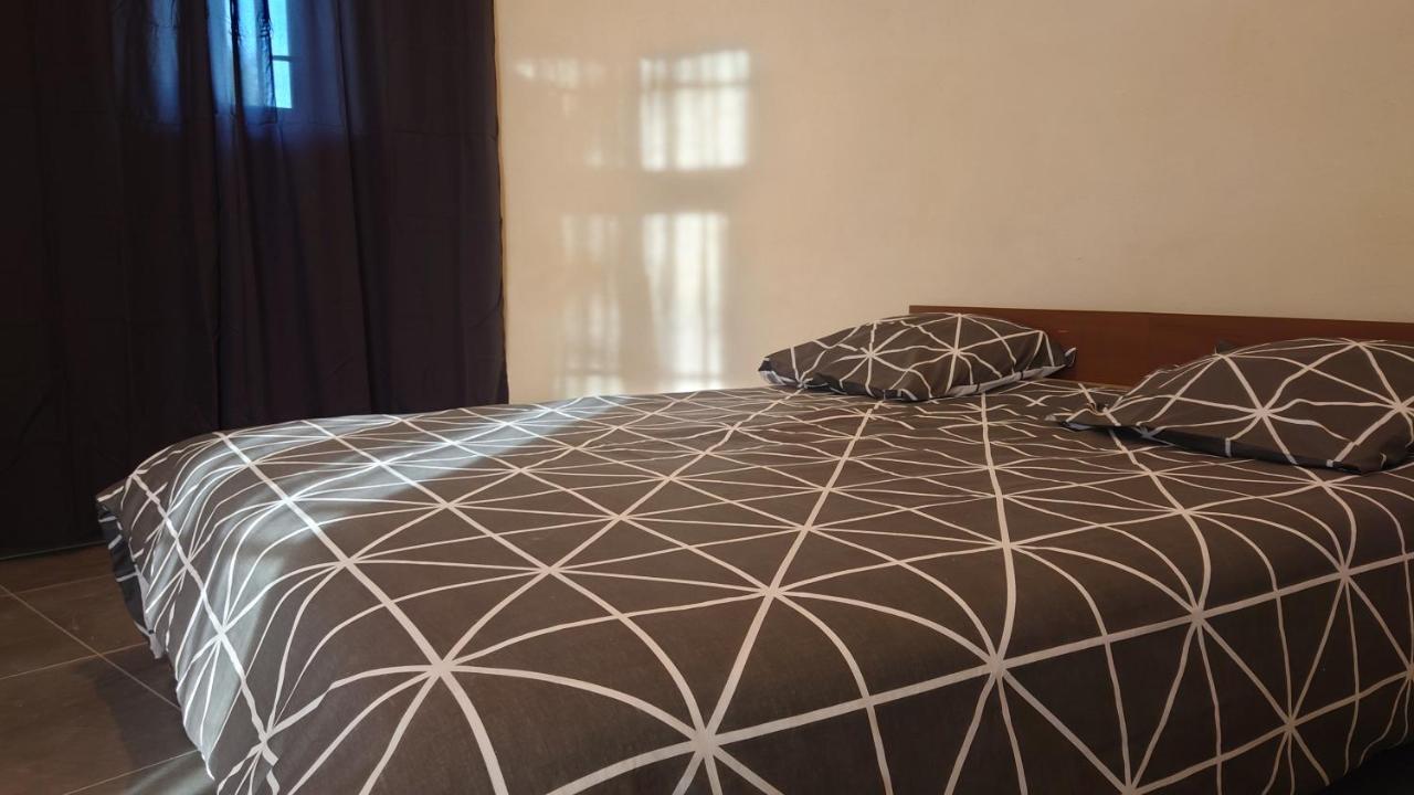 Appartement De La Tour Connaux المظهر الخارجي الصورة